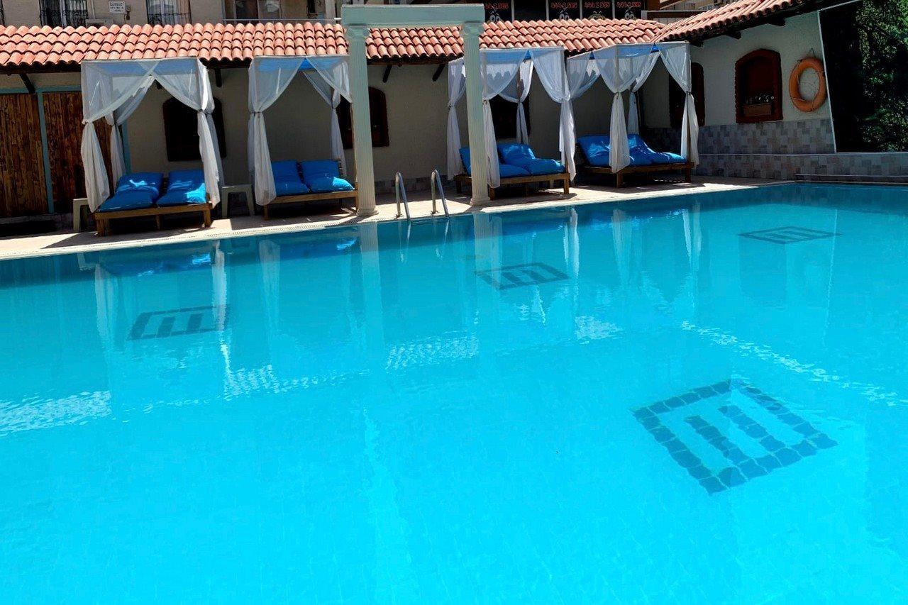 Duqqan Deluxe Hotel 쿠사다시 외부 사진
