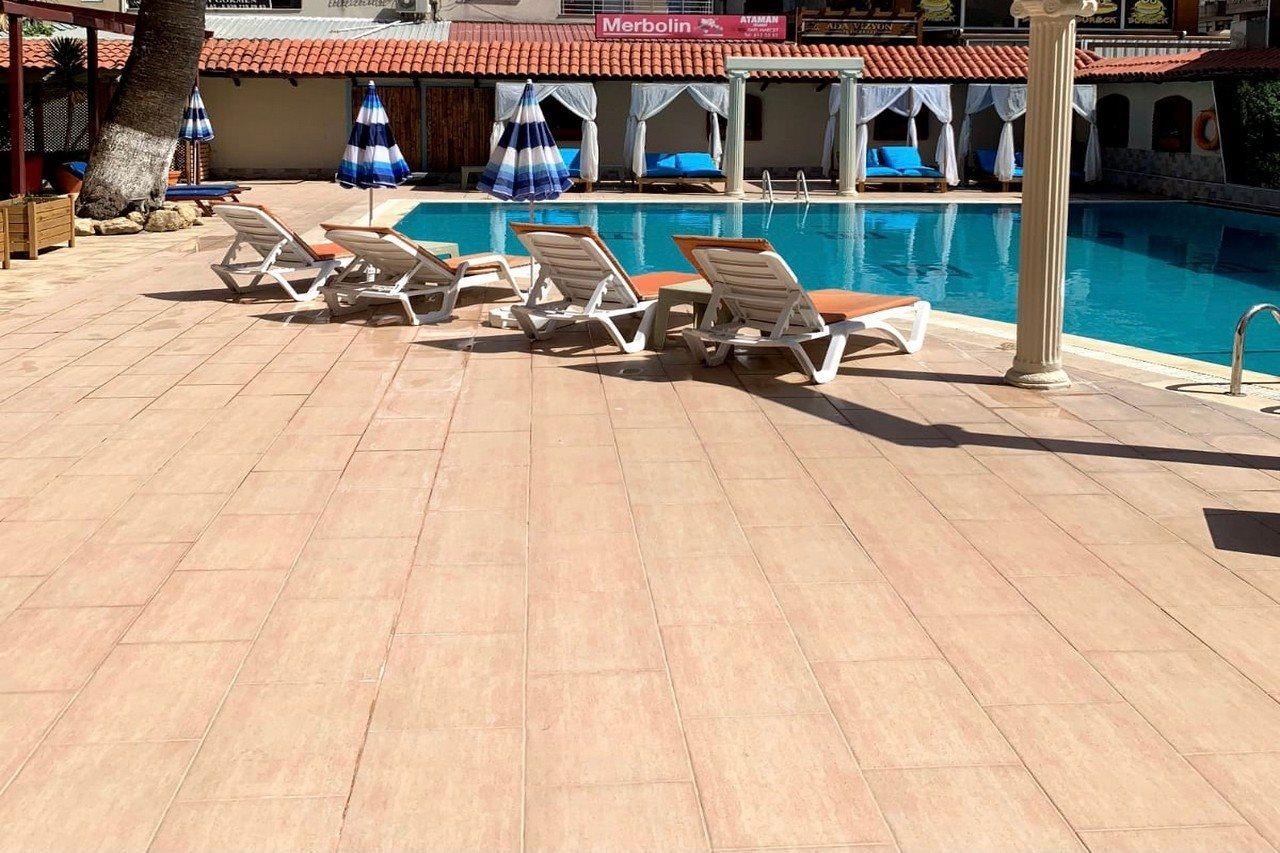Duqqan Deluxe Hotel 쿠사다시 외부 사진
