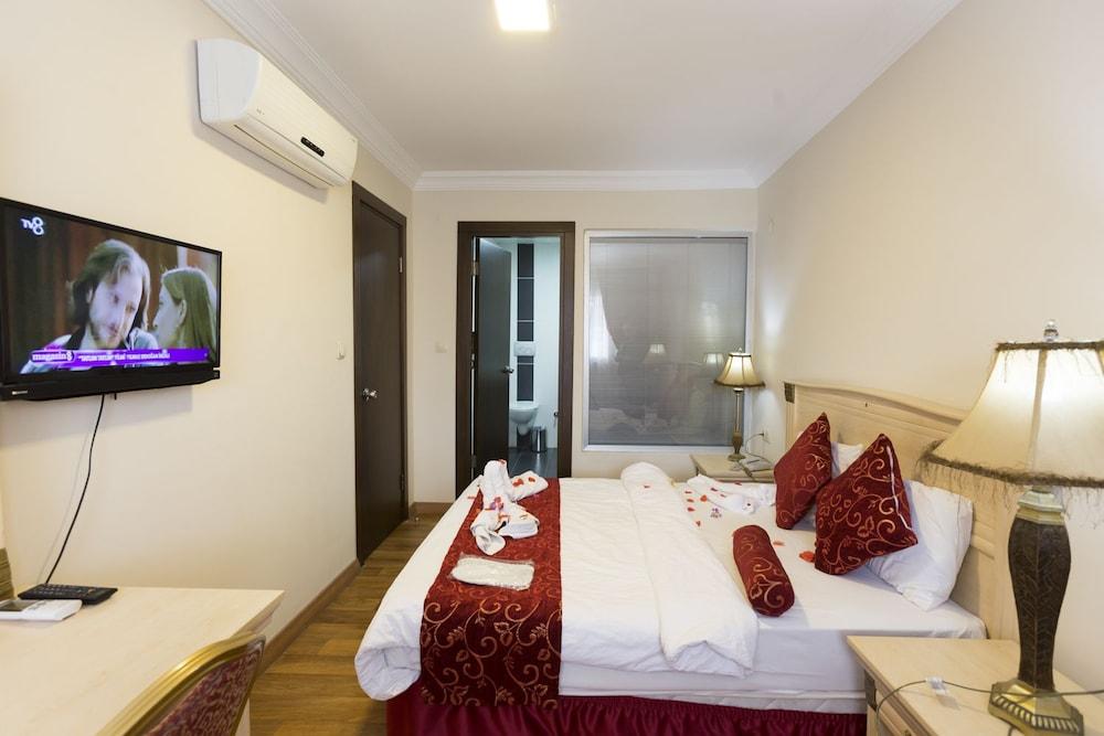 Duqqan Deluxe Hotel 쿠사다시 외부 사진