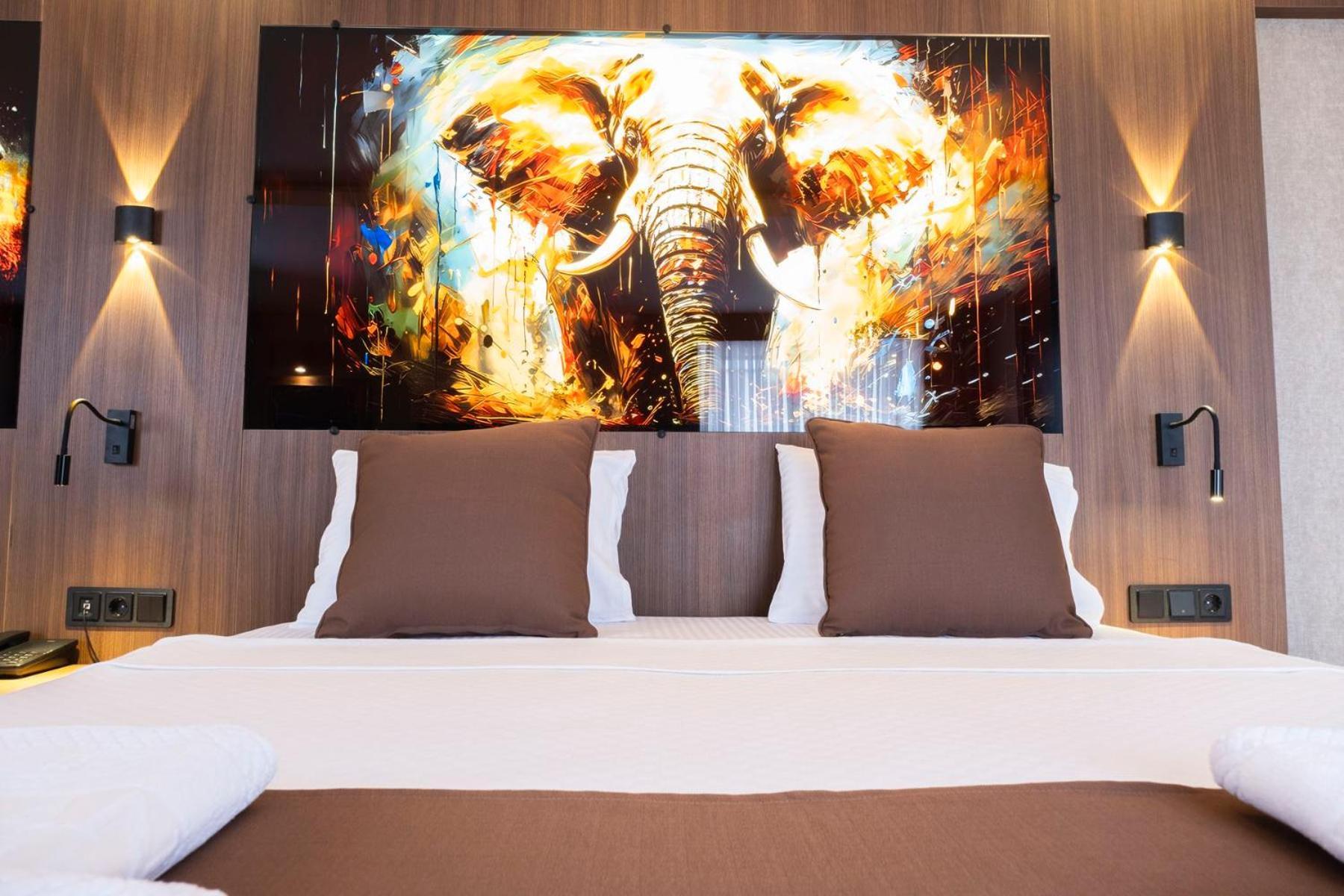 Duqqan Deluxe Hotel 쿠사다시 외부 사진