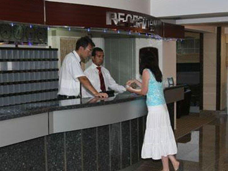 Duqqan Deluxe Hotel 쿠사다시 외부 사진